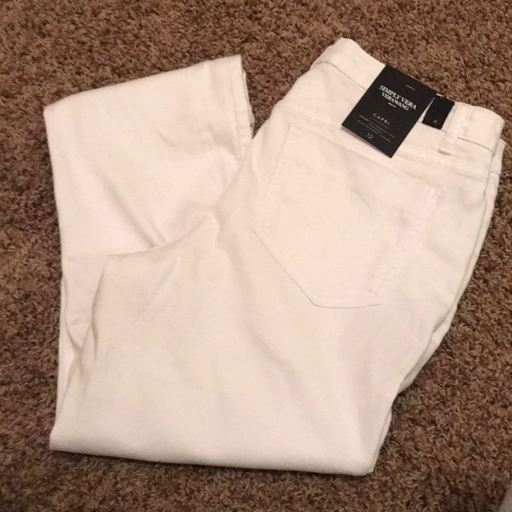 Vera Wang Capri